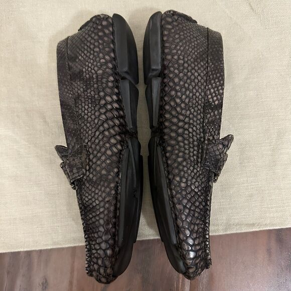 DONALD J. PLINER Vanda Croc Embossed Driving Moccasin Loafers in Brown - Picture 8 of 10